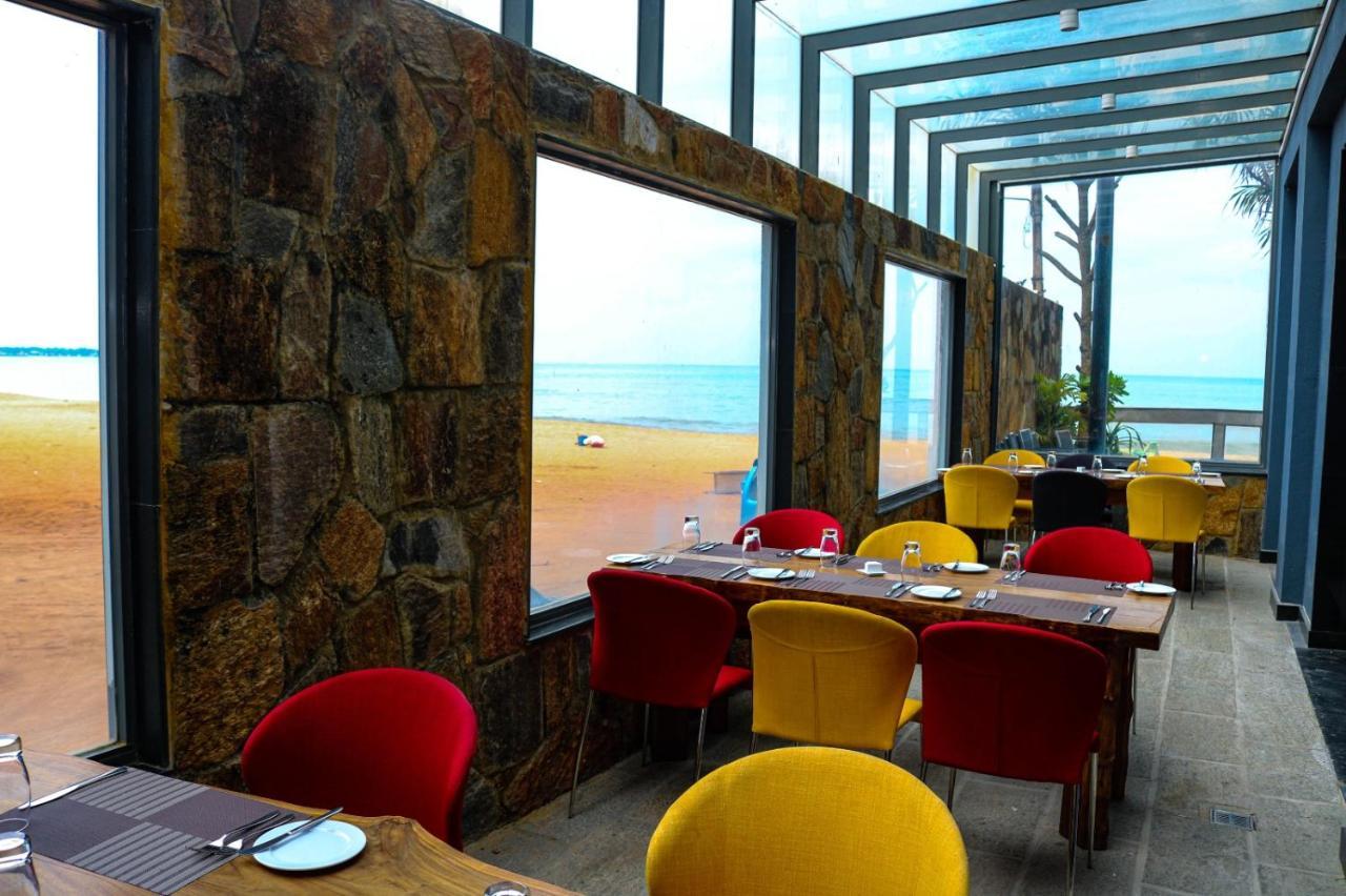Earl'S Regent Negombo Hotel Ngoại thất bức ảnh