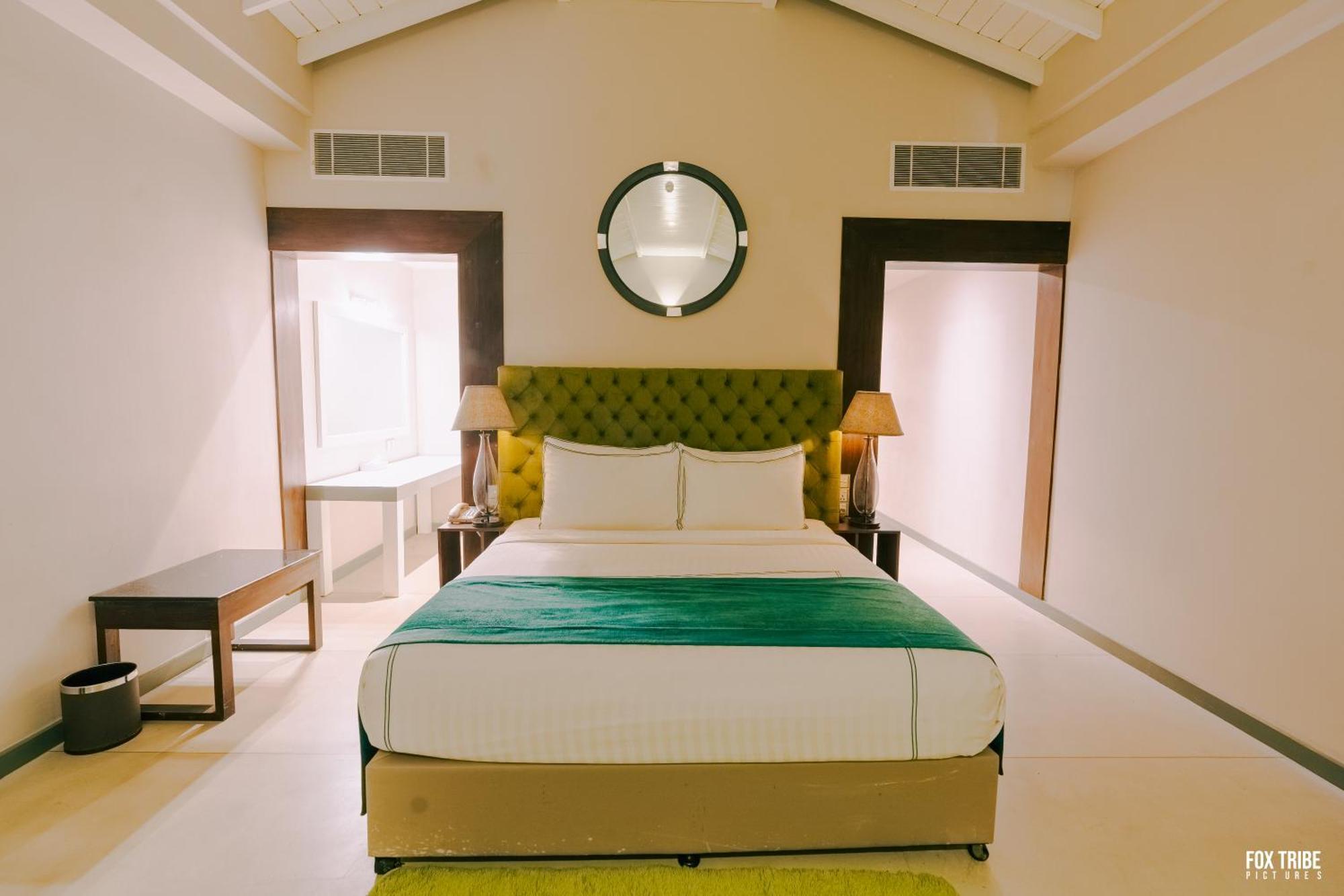 Earl'S Regent Negombo Hotel Ngoại thất bức ảnh