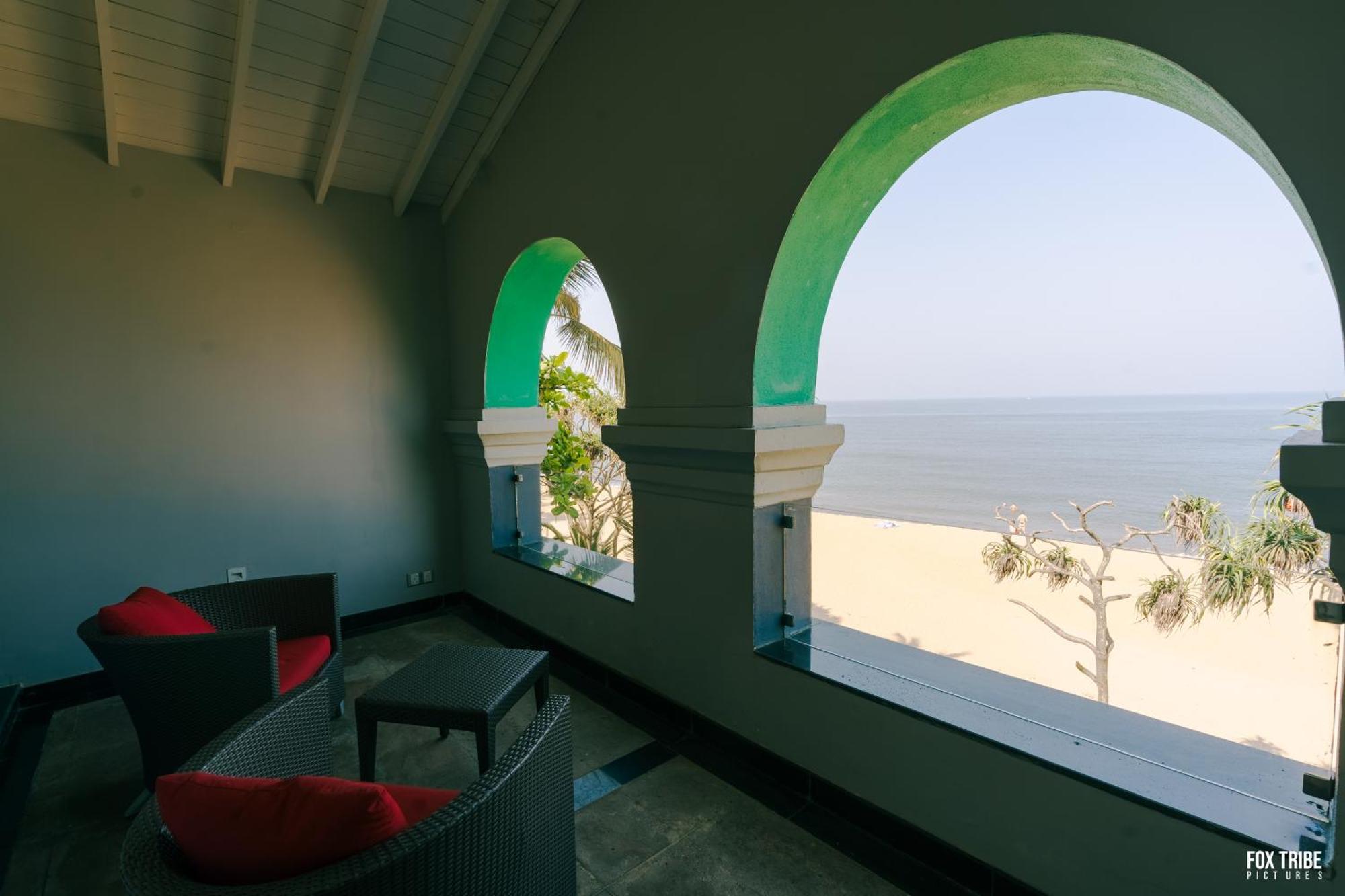 Earl'S Regent Negombo Hotel Ngoại thất bức ảnh