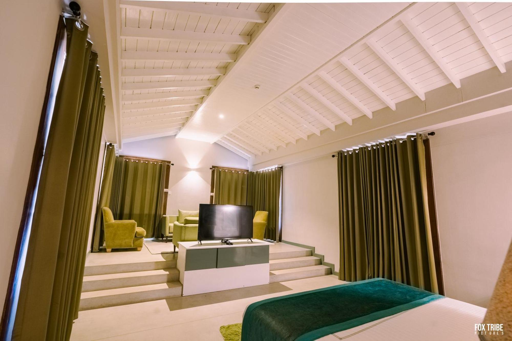 Earl'S Regent Negombo Hotel Ngoại thất bức ảnh