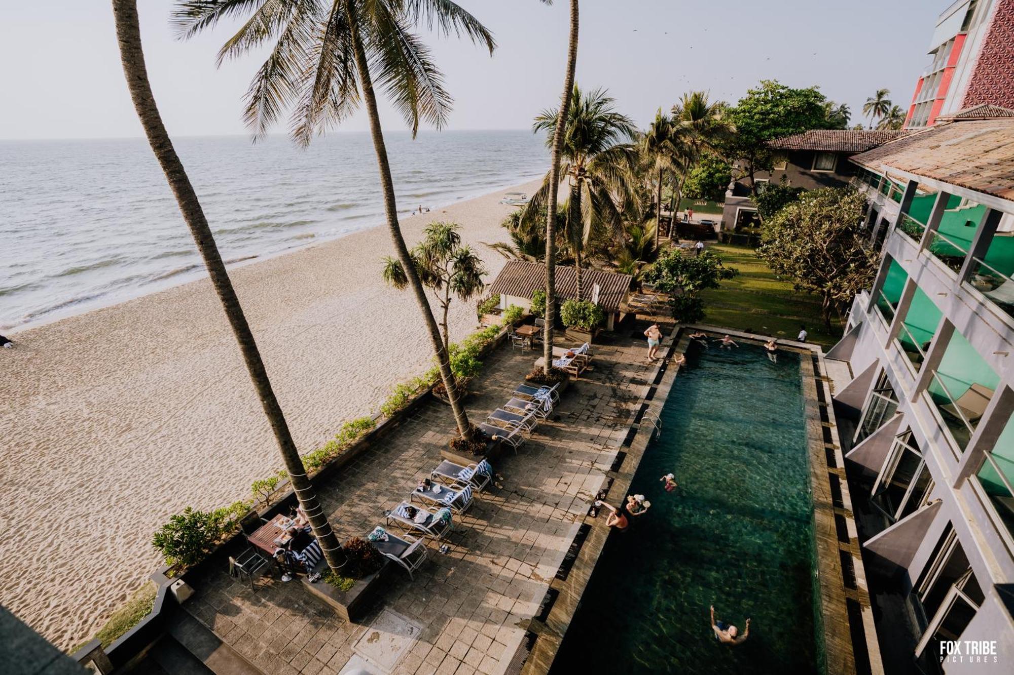 Earl'S Regent Negombo Hotel Ngoại thất bức ảnh